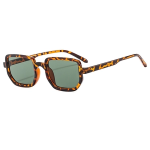 Lunettes de soleil rétro carrées écaille de tortue avec verres vert foncé