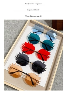 Vue détaillée de lunettes de soleil sans monture en forme de flamme en cinq couleurs