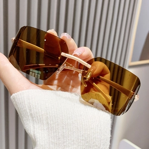 Lunettes De Soleil Carrées Sans Monture Cadre Métallique Protection UV400 Mode Pour Femmes Fête Voyage