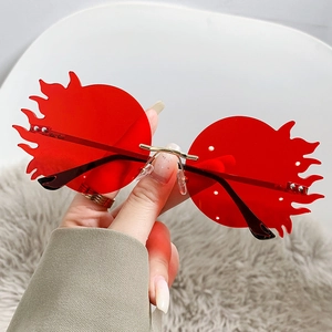 Lunettes De Soleil Sans Monture En Forme De Flamme UV400 Monture Métal Verres Feu Punk Tendance Pour Fête Rave
