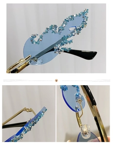 Details der blauen Flammen-Sonnenbrille mit Strasssteinen und goldenen Metallbügeln