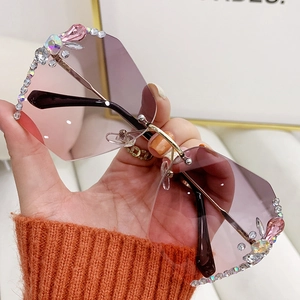 Lunettes De Soleil Géométriques Sans Bordure Incrustées De Strass Monture En Métal UV400 Lunettes Surdimensionnées Pour Femmes