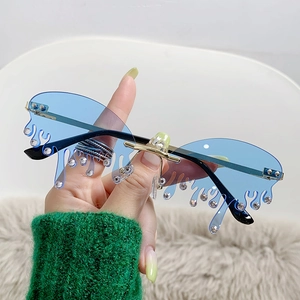 Lunettes de soleil sans monture en forme de larme bleue avec strass et pont doré