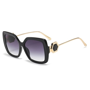 Fashion square black frame sunglasses with gold temples and purple gradient lenses