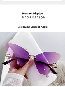 Détail de lunettes papillon sans monture avec verres dégradés violets et ornements dorés