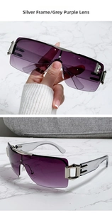 Détail de lunettes de soleil Y2K avec monture argentée et verres dégradés violets chic