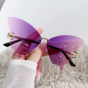 Lunettes De Soleil Sans Monture Papillon Verres Dégradés UV400 Métal Branche Chaîne Or Mode Oversize Femmes