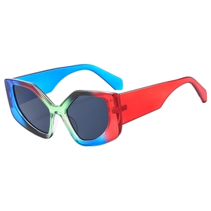 Fashionable gradient rainbow thick frame oversized sunglasses with dark lenses for women