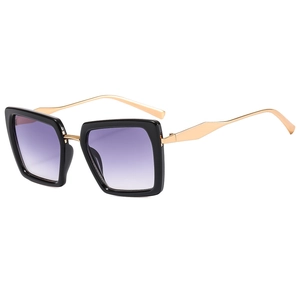 Fashionable square frame sunglasses with gold metal temples and purple gradient lenses