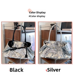 Dettaglio delle borse tote con paillettes nere e argento e manici in ecopelle eleganti