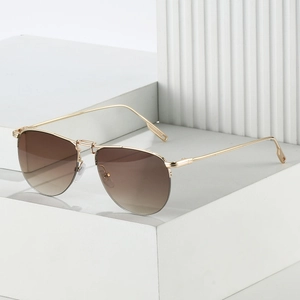 Vintage Square Aviator Sunglasses Metal Frame Retro Double Bridge UV400 Protection Fashion Eyewear For Men And Women