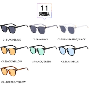 Sélection de lunettes de soleil carrées rétro en 7 couleurs avec clous métalliques