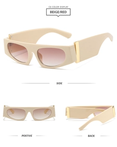 Trois vues de lunettes de soleil carrées beige avec détails dorés sur les branches