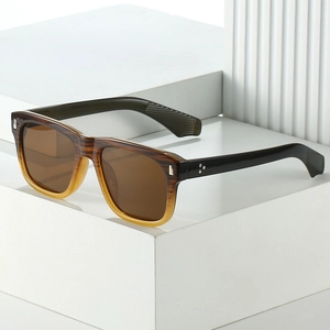 Lunettes De Soleil Carrées Rétro Mode Monture PC Protection UV400 Lunettes Surdimensionnées Avec Décor De Rivets