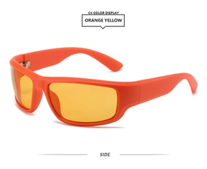 Seitenansicht der matten orangefarbenen Sport-Radbrille mit gelben Gläsern