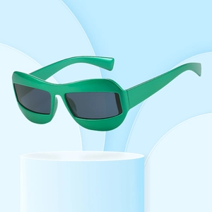 Lunettes De Soleil Carrées Futuristes Monture PC Protection UV400 Mode Streetwear Plein Air Pour Hommes Femmes