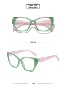 Détail de lunettes œil-de-chat géométriques avec monture verte et branches roses