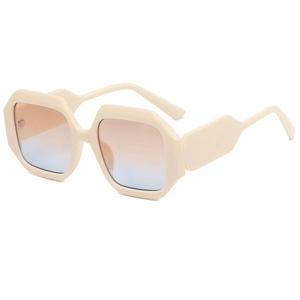Fashionable oversized polygonal sunglasses with cream frames and gradient lenses