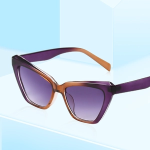 Lunettes de soleil œil de chat tendance avec monture dégradée violet et orange