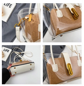 Vues détaillées du sac seau transparent avec pochette tressée et boucles dorées