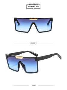 Détails des lunettes de soleil carrées noires avec verres dégradés bleus et accents dorés