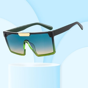 Lunettes De Soleil Carrées Surdimensionnées À La Mode Avec Détail De Pont En Métal Monture PC Protection UV400 Verres Dégradés Pour Femmes Hommes Rétro Tendance