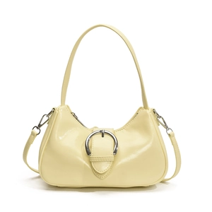 Borsa hobo a mezzaluna in pelle verniciata gialla retrò con fibbia metallica rotonda