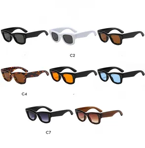 Sélection de 8 lunettes de soleil rectangulaires élégantes en plusieurs couleurs