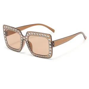 Lunettes de soleil carrées Y2K avec monture ornée de strass et verres teintés marron