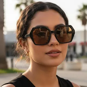 Lunettes De Soleil Hexagonales Monture PC Large Protection UV400 Rétρο Tendance Voyage En Plein Air Conduite Femmes Hommes
