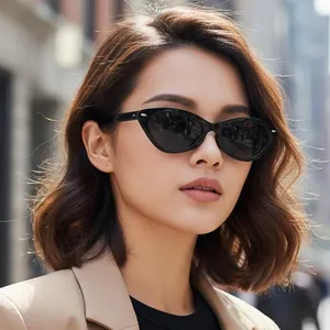 Lunettes de soleil œil-de-chat noires classiques pour femmes, accessoire de mode extérieur
