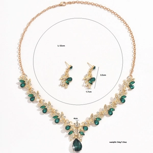 Detailed size specifications for the emerald rhinestone necklace and earring jewelry set