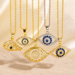 Collier Pendentif Main de Fatma Mauvais Œil en Cuivre Plaqué Or Bijoux Zircone Colorée Micro Pavé pour Femme Accessoires de Mode