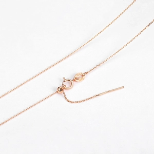 Detail of S925 sterling silver rose gold Chopin chain with ITALY stamp and adjustable pin