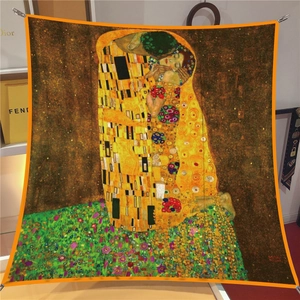 Foulard 90cm in seta con stampa Il Bacio di Gustav Klimt e bordi arancioni brillanti