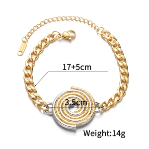 Detail view of two-tone spiral disc bracelet in stainless steel with 17+5cm size info