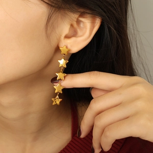 Boucles d'oreilles vintage à cinq étoiles en acier inoxydable et plaqué or 18k