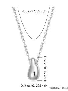 Detailed view of silver teardrop pendant necklace with dimensions and 45cm chain length