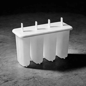 4-cavity translucent white popsicle mold with lids and handles for homemade ice cream