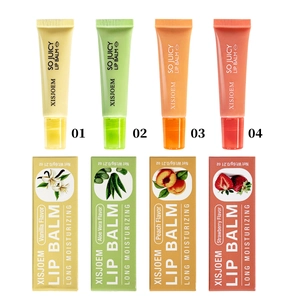 Detail view of 6g moisturizing lip oil tubes and boxes in vanilla and peach flavors