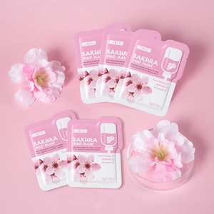 LAIKOU Cherry Blossom Mud Mask 5g sachets for deep pore cleansing and skin hydration
