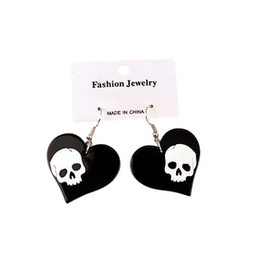 Gothic black heart-shaped skeleton earrings featuring white skull patterns for Halloween