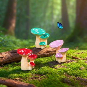 Three-head colorful resin mushroom figurines for miniature garden landscape decoration