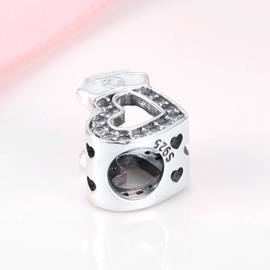 S925 sterling silver nurse hat heart charm with sparkling cubic zirconia for bracelets