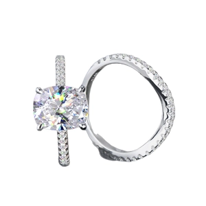 S925 sterling silver double-layered ring featuring a large oval-cut sparkling zircon