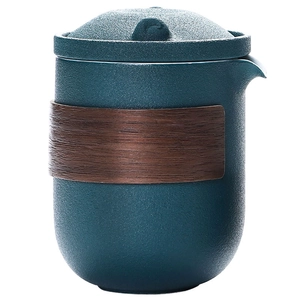 Portable matte dark green ceramic travel tea set with insulated wood grain grip ring