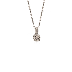 Sparkling silver necklace with round zircon pendant and thin chain measuring 40+5cm
