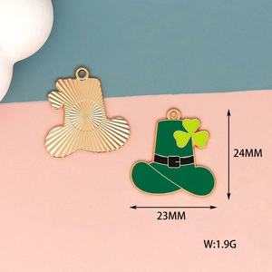 Detail view of St. Patrick's Day shamrock hat pendant with size and weight specs
