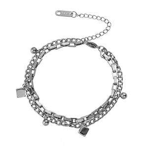 Bracelet double rang en acier inoxydable avec perles argentées et charms carrés femme