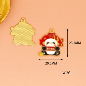 Detailoverzicht van de Chinese stijl panda hanger van legering met afmetingen en gewicht.